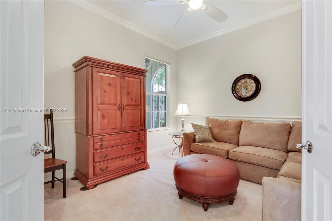 待售: $949,000 (3 贝兹, 2 浴室, 2028 平方英尺)