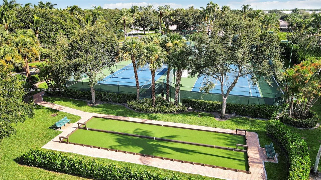 待售: $949,000 (3 贝兹, 2 浴室, 2028 平方英尺)