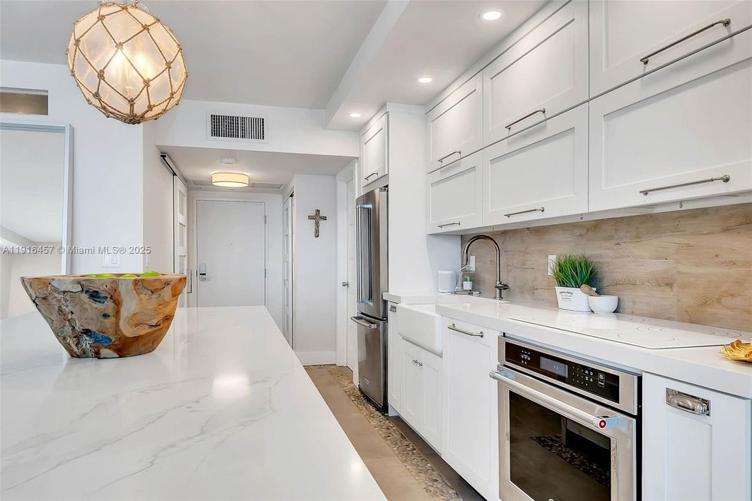 Fully equipped kitchen