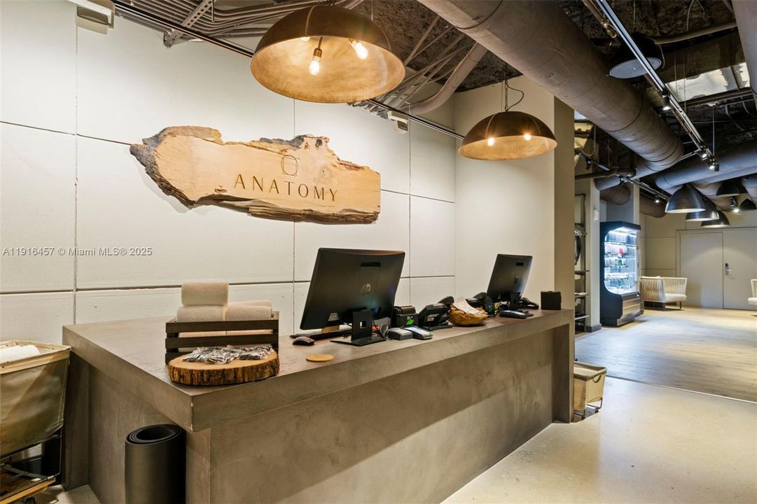 optional Anatomy gym on site