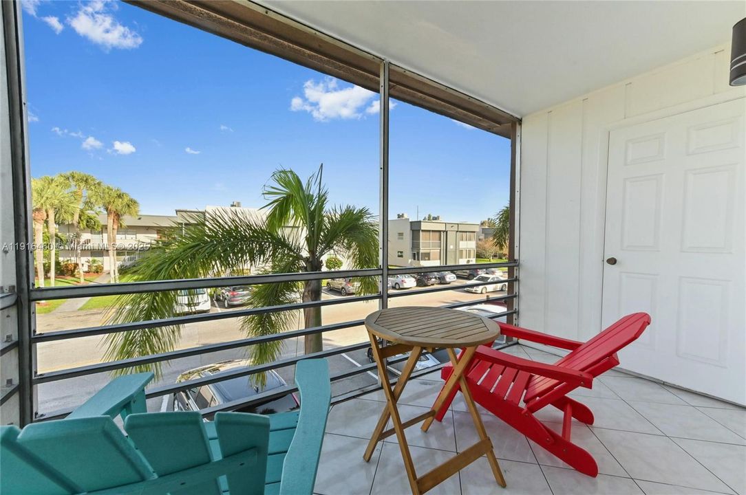 На продажу: $135,000 (1 спален, 1 ванн, 760 Квадратных фут)