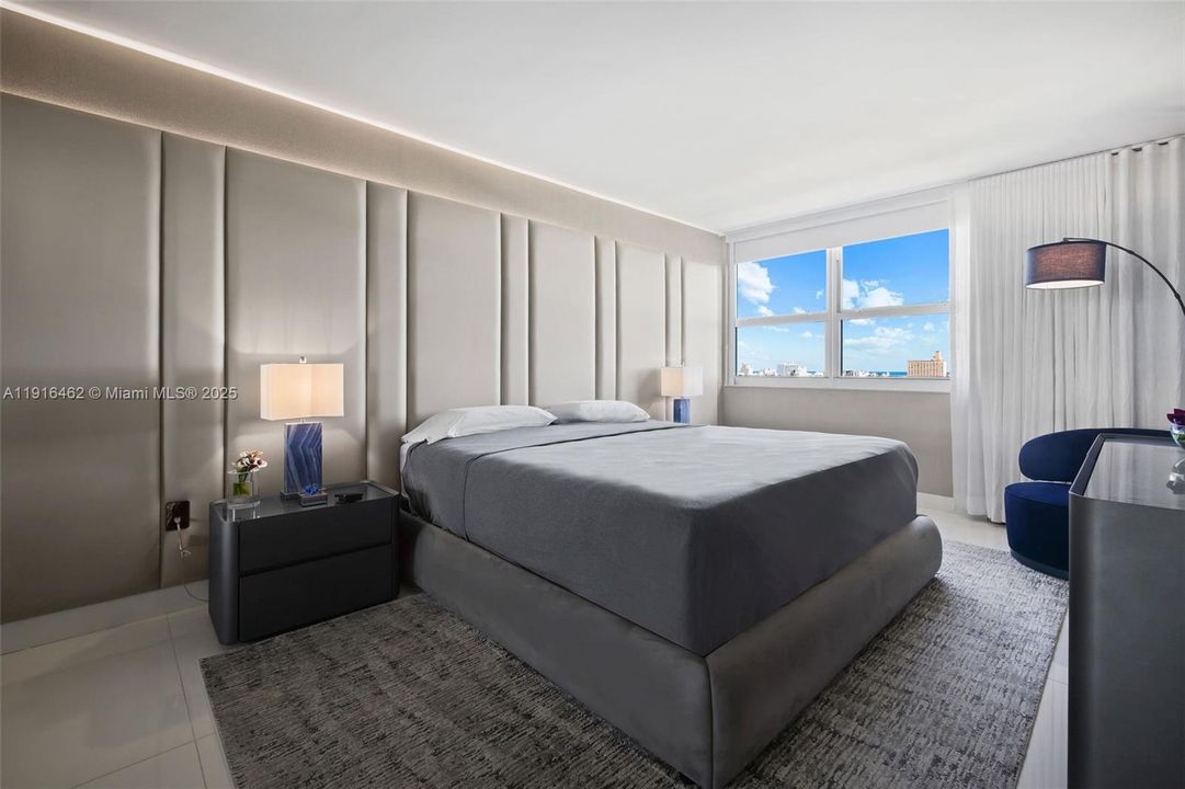 На продажу: $1,375,000 (2 спален, 2 ванн, 1147 Квадратных фут)