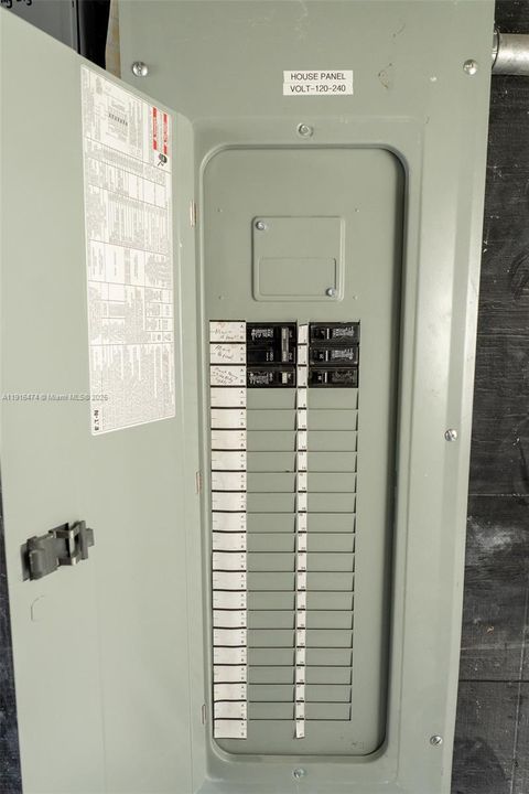 待售: $4,150,000 (0 贝兹, 0 浴室, 0 平方英尺)