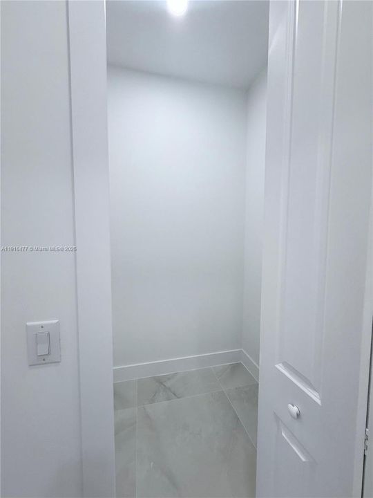 待售: $398,000 (3 贝兹, 2 浴室, 1747 平方英尺)