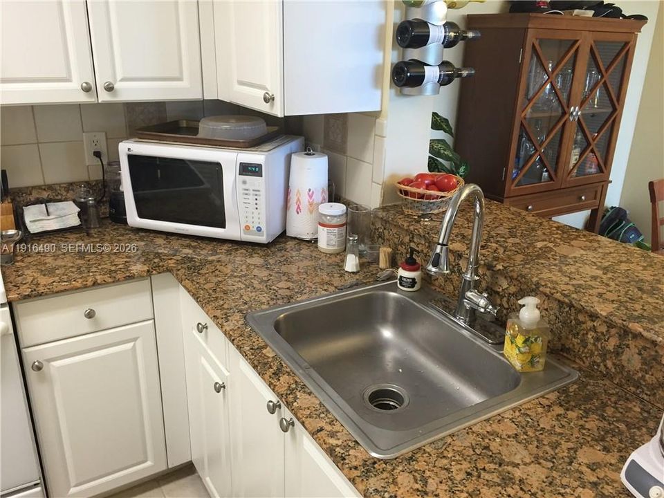 Washer and Dryer Included