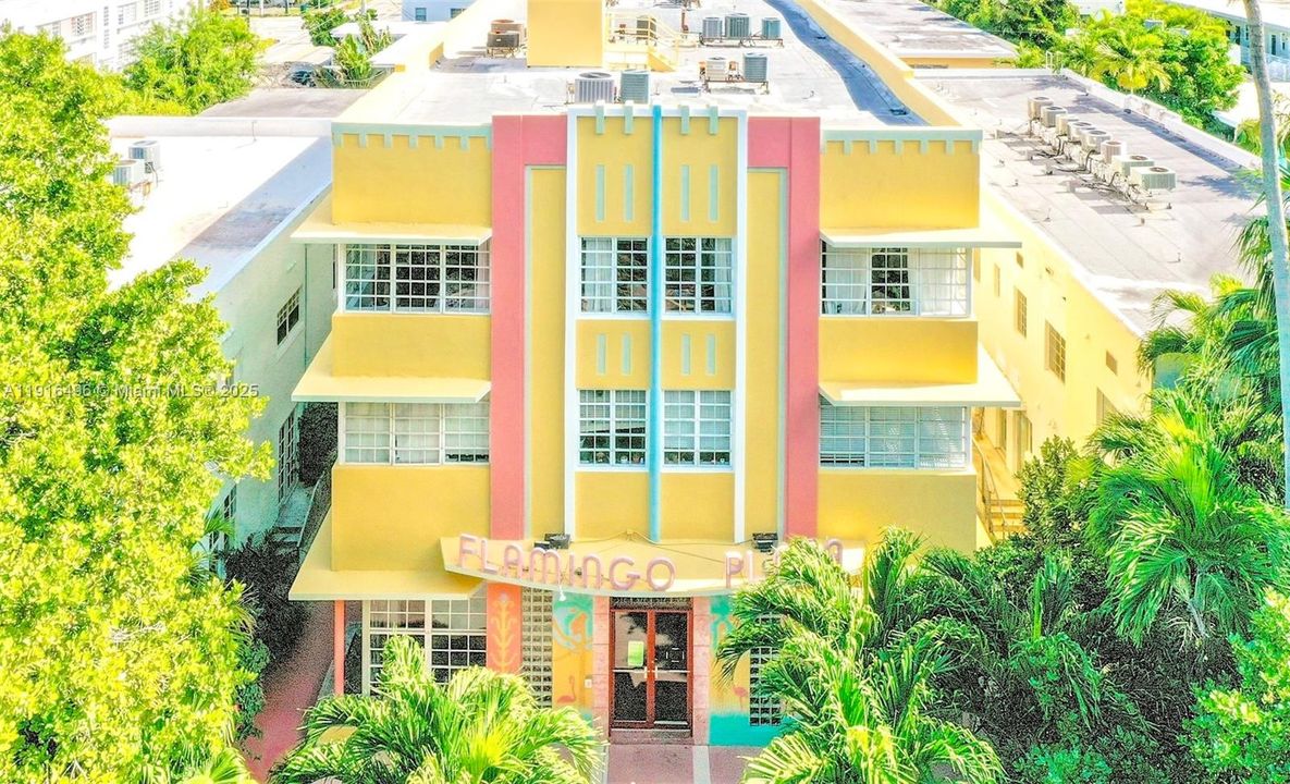 For Sale: $250,000 (1 beds, 1 baths, 540 Square Feet)