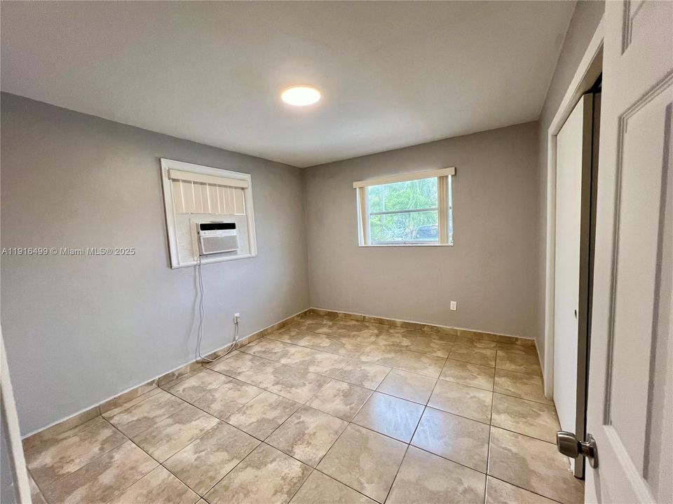 For Rent: $1,500 (1 beds, 1 baths, 0 Square Feet)