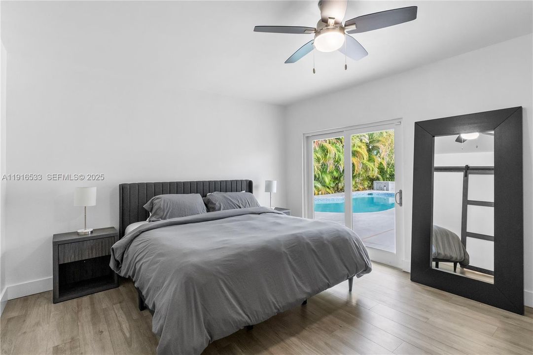 For Sale: $1,595,000 (5 beds, 3 baths, 2774 Square Feet)