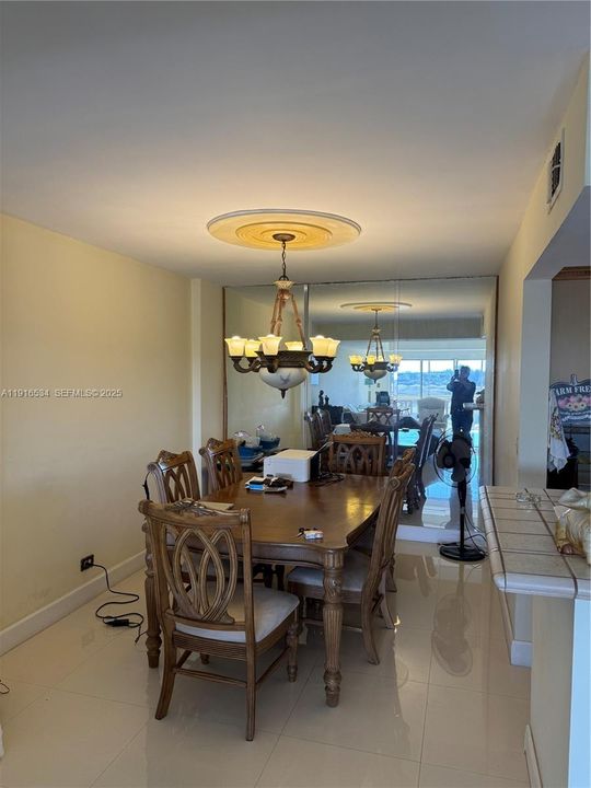 For Sale: $270,000 (2 beds, 2 baths, 1470 Square Feet)