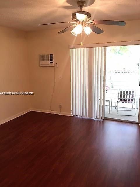 For Sale: $86,500 (1 beds, 1 baths, 570 Square Feet)