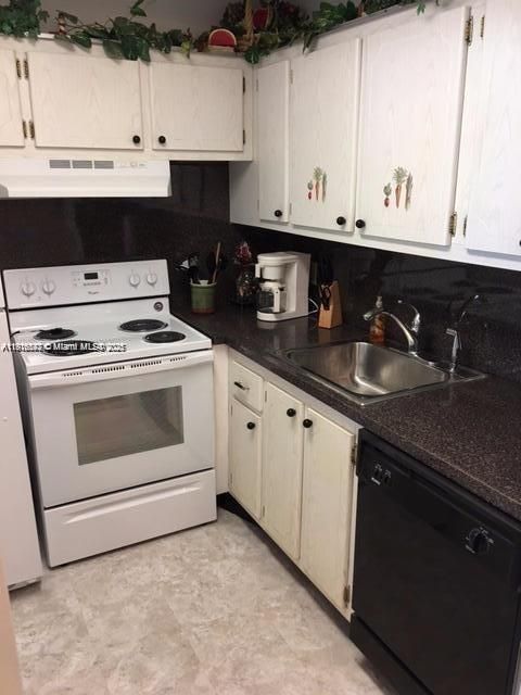 For Sale: $86,500 (1 beds, 1 baths, 570 Square Feet)