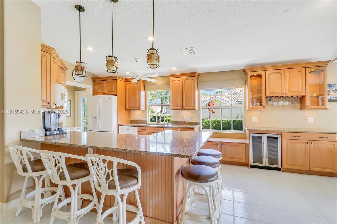 Large open kitchen area