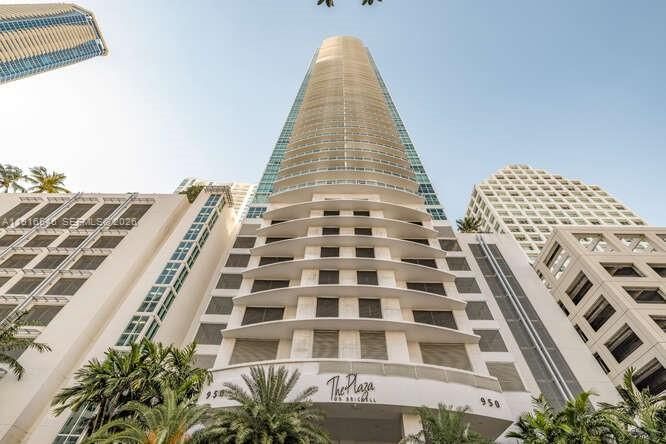 For Rent: $4,600 (2 beds, 2 baths, 1101 Square Feet)