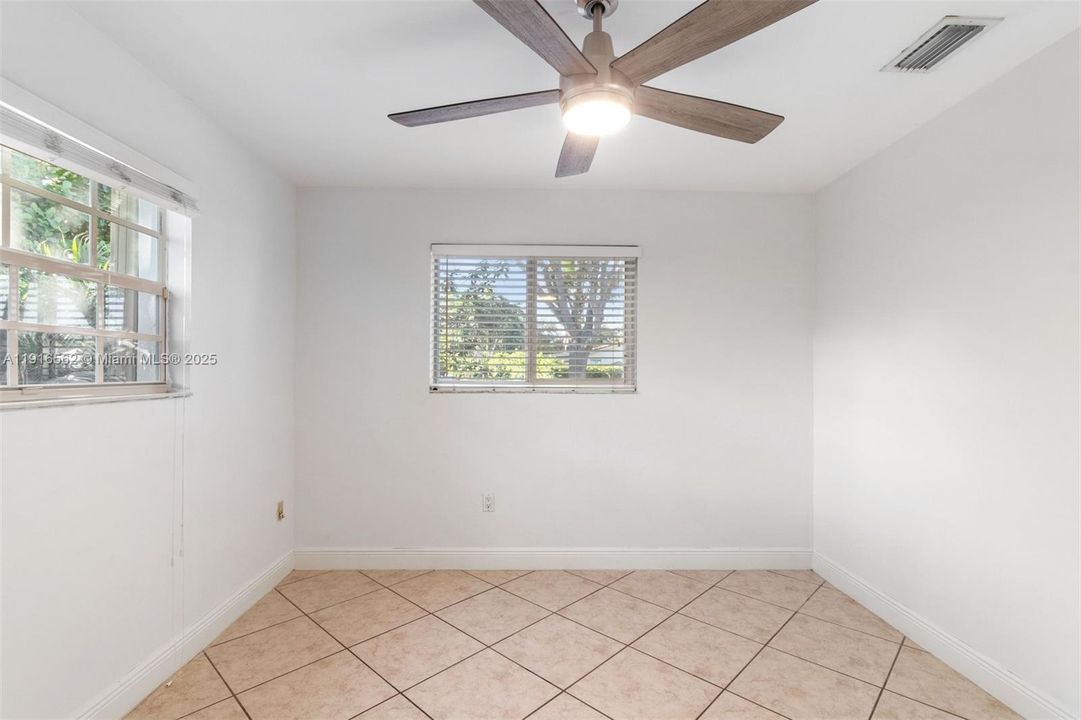 For Sale: $995,000 (4 beds, 2 baths, 2406 Square Feet)