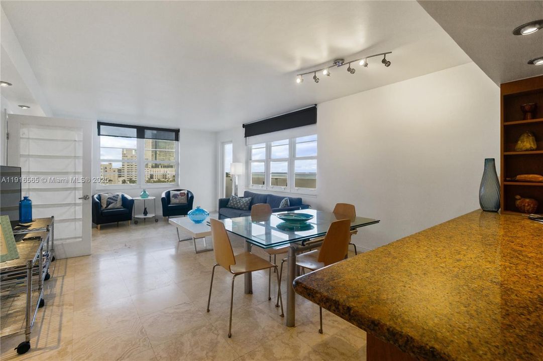 For Rent: $8,300 (2 beds, 2 baths, 1190 Square Feet)