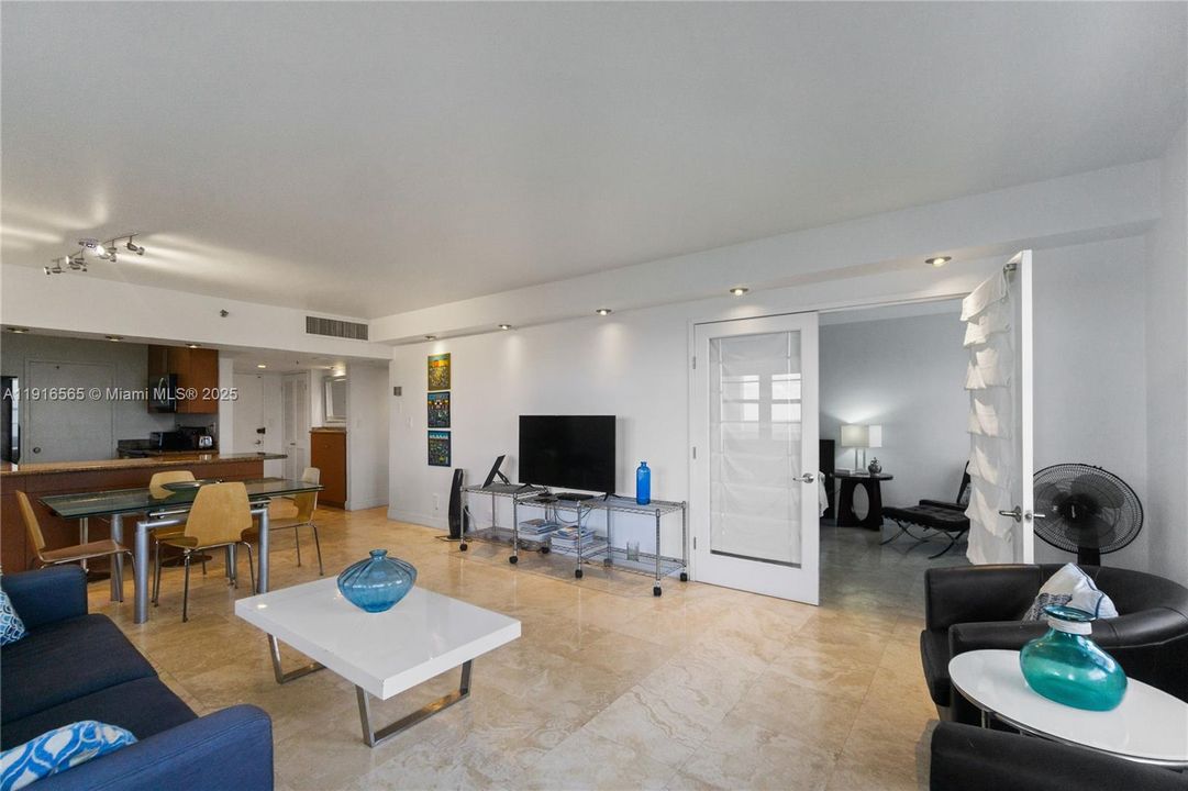 For Rent: $8,300 (2 beds, 2 baths, 1190 Square Feet)