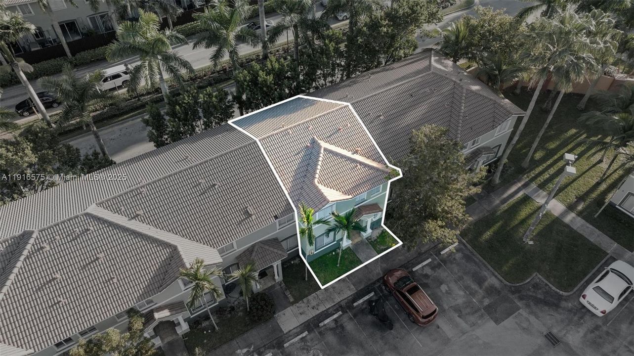 En Venta: $339,990 (4 camas, 3 baños, 1423 Pies cuadrados)