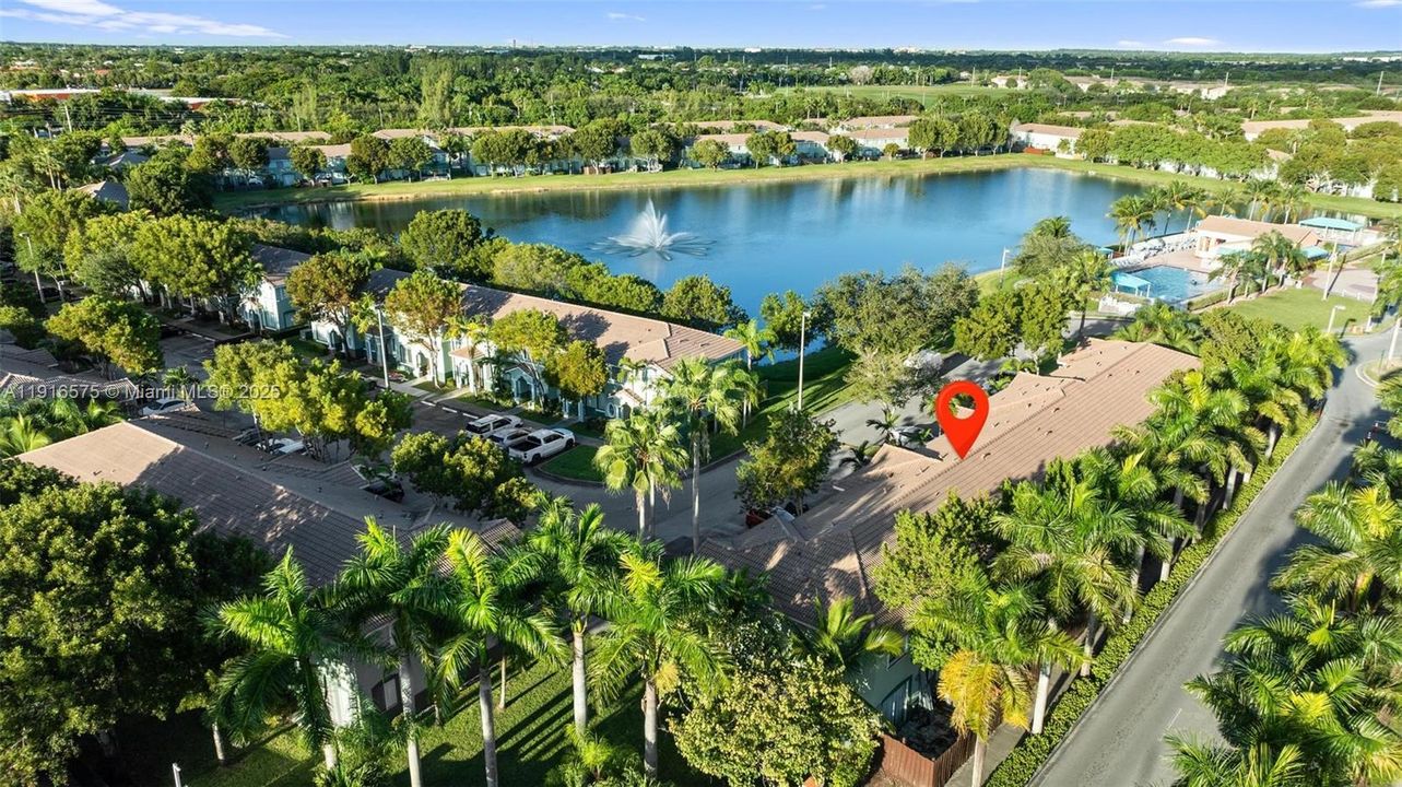 En Venta: $339,990 (4 camas, 3 baños, 1423 Pies cuadrados)