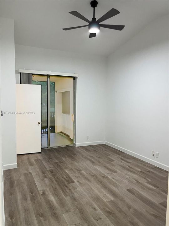 For Rent: $2,800 (3 beds, 2 baths, 1120 Square Feet)