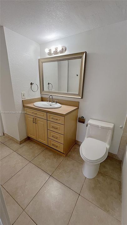 В аренду: $1,850 (1 спален, 1 ванн, 690 Квадратных фут)