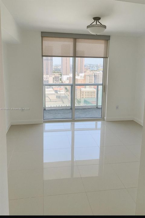 En Venta: $450,000 (1 camas, 1 baños, 845 Pies cuadrados)