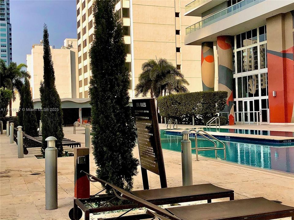 En Venta: $450,000 (1 camas, 1 baños, 845 Pies cuadrados)