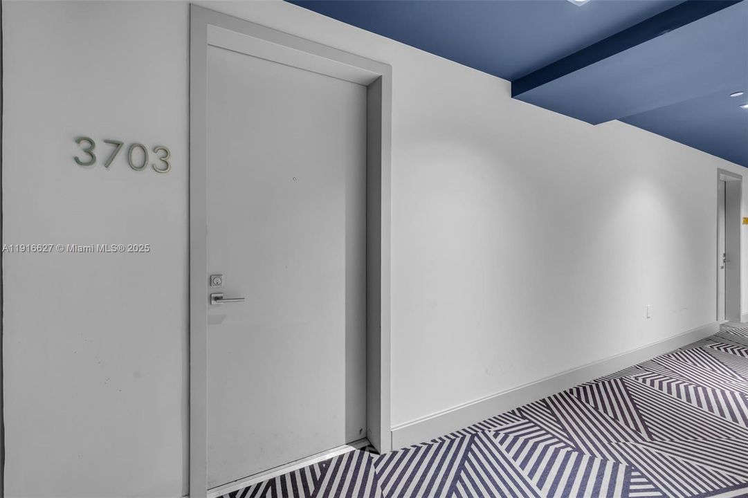 En Venta: $874,997 (2 camas, 2 baños, 1026 Pies cuadrados)