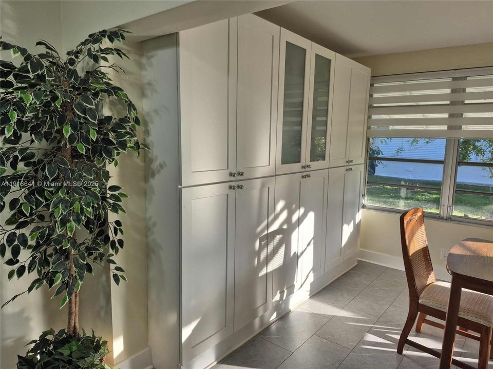 На продажу: $315,000 (2 спален, 1 ванн, 1002 Квадратных фут)