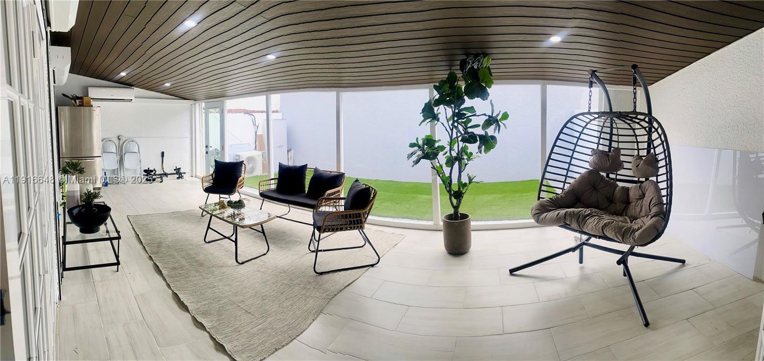 For Rent: $3,650 (3 beds, 2 baths, 1275 Square Feet)