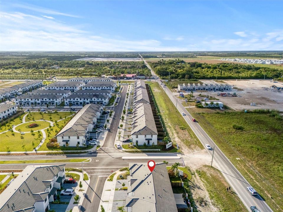 En Venta: $406,000 (3 camas, 2 baños, 0 Pies cuadrados)