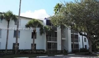 For Rent: $1,850 (2 beds, 2 baths, 1018 Square Feet)