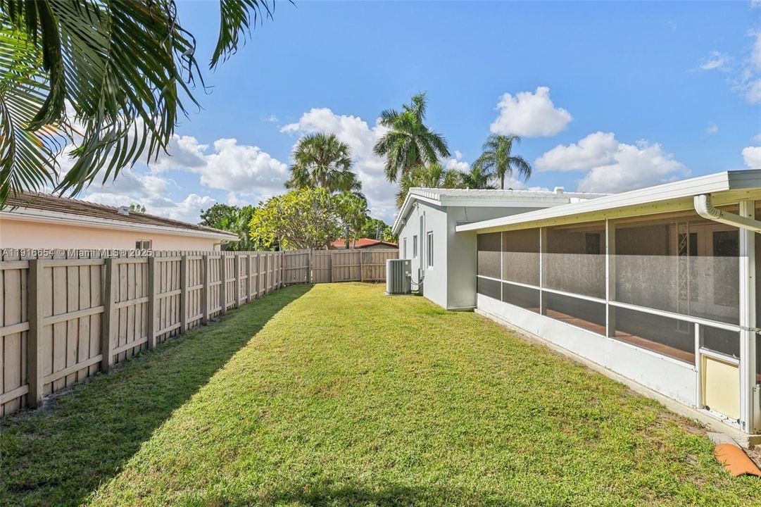 待售: $1,274,990 (4 贝兹, 3 浴室, 2230 平方英尺)