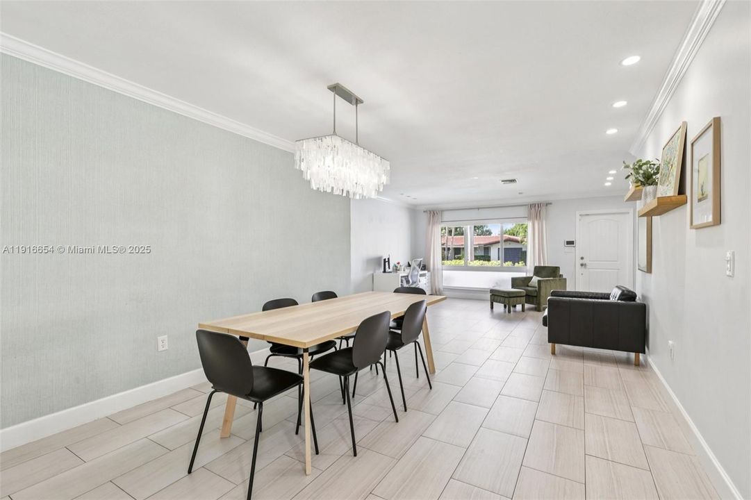 待售: $1,274,990 (4 贝兹, 3 浴室, 2230 平方英尺)