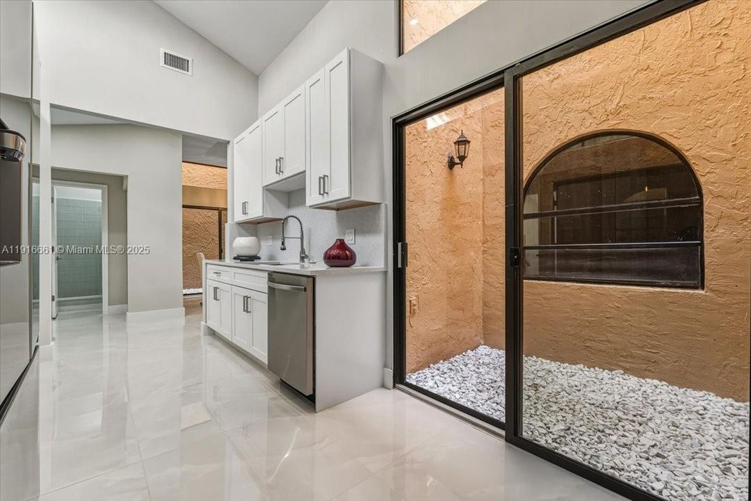 For Sale: $534,900 (2 beds, 2 baths, 0 Square Feet)