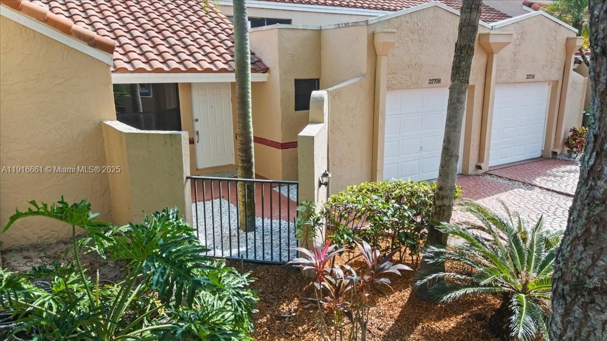 For Sale: $534,900 (2 beds, 2 baths, 0 Square Feet)