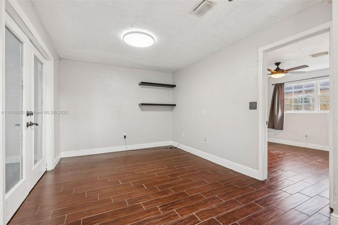 На продажу: $783,000 (4 спален, 3 ванн, 1808 Квадратных фут)