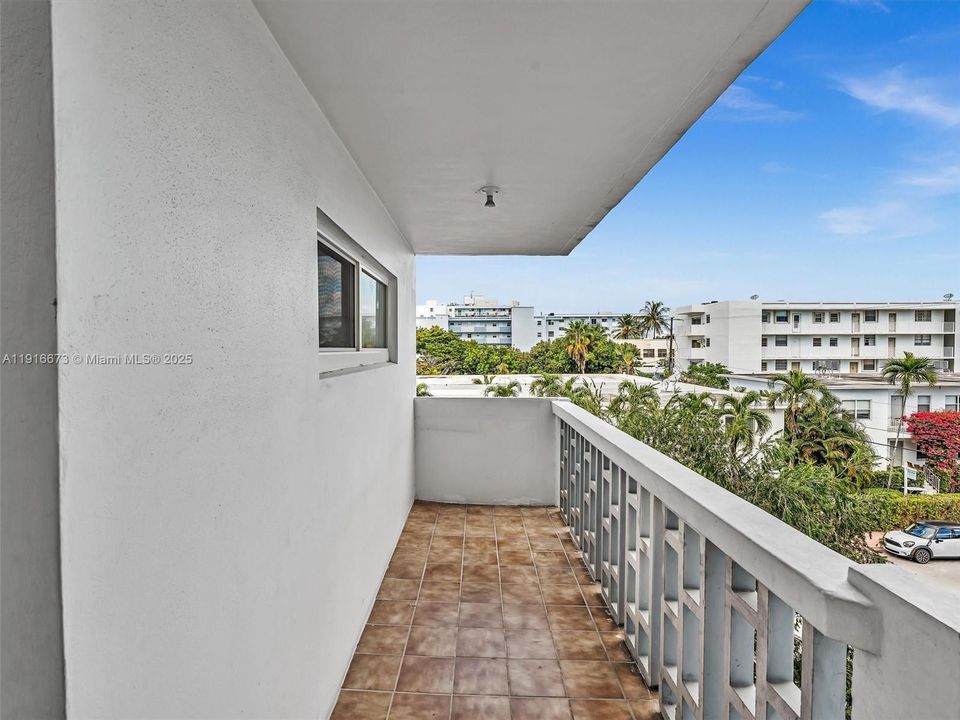 Exclusive Balcony #1