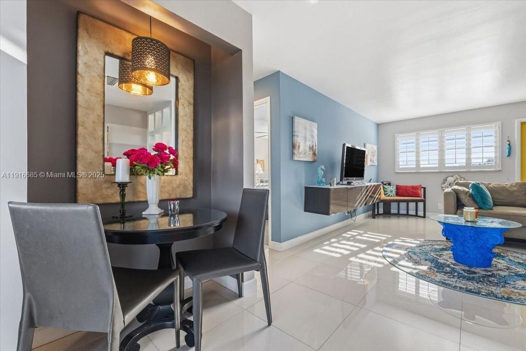 待售: $150,000 (1 贝兹, 1 浴室, 660 平方英尺)