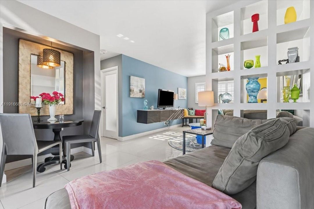 待售: $150,000 (1 贝兹, 1 浴室, 660 平方英尺)