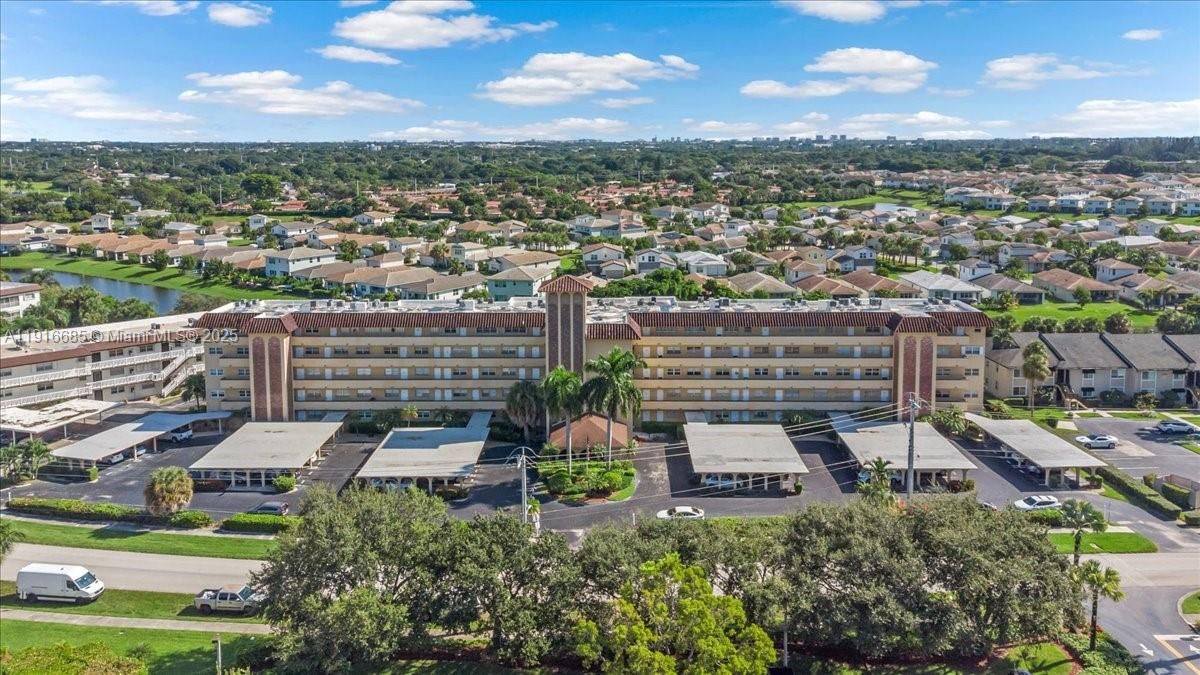 待售: $150,000 (1 贝兹, 1 浴室, 660 平方英尺)