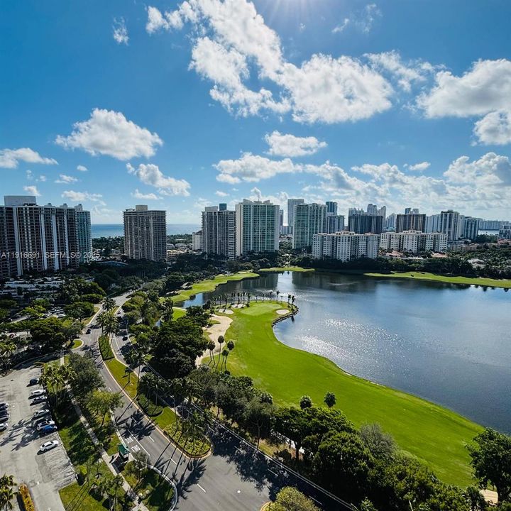 For Rent: $2,150 (1 beds, 1 baths, 755 Square Feet)