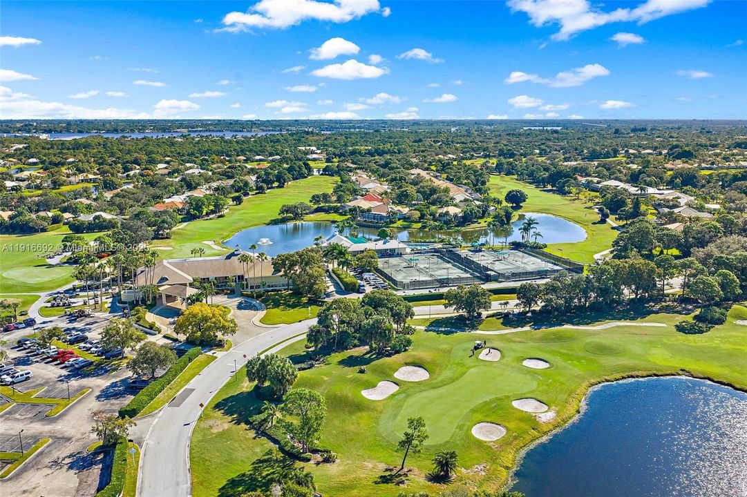 En Venta: $495,000 (2 camas, 2 baños, 1338 Pies cuadrados)