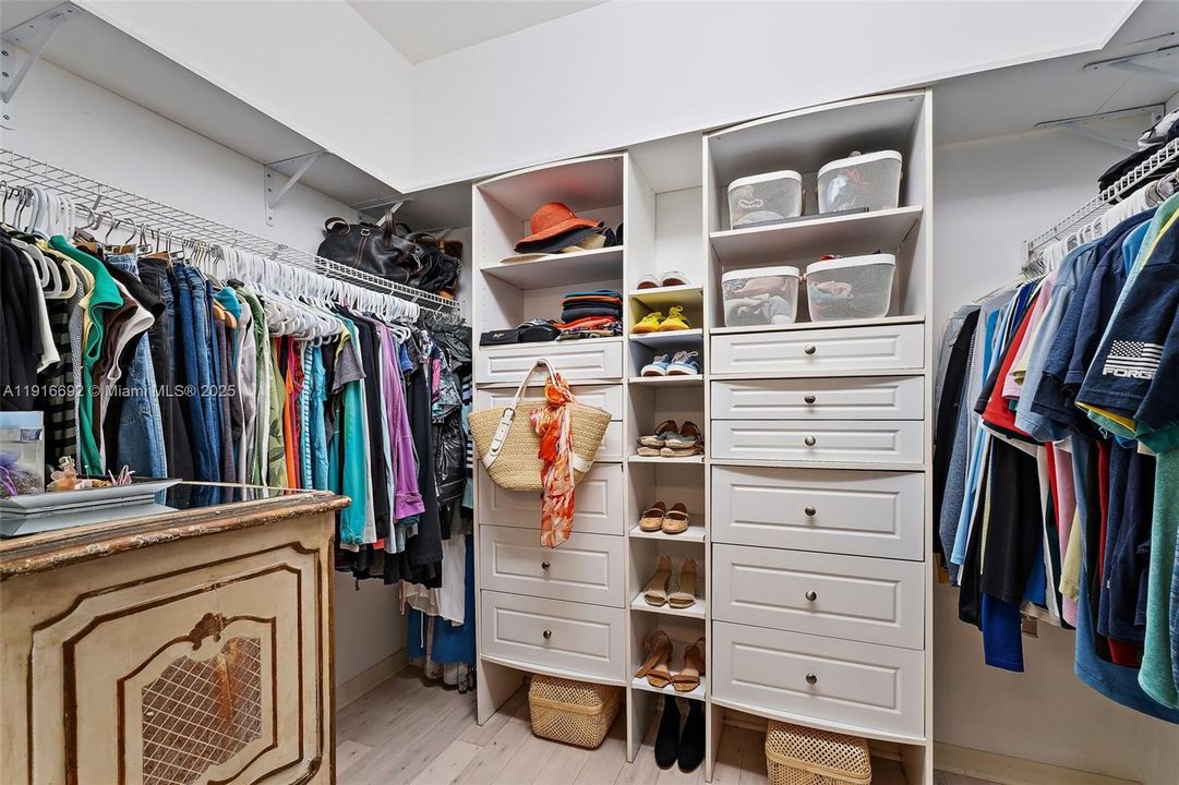 En Venta: $495,000 (2 camas, 2 baños, 1338 Pies cuadrados)