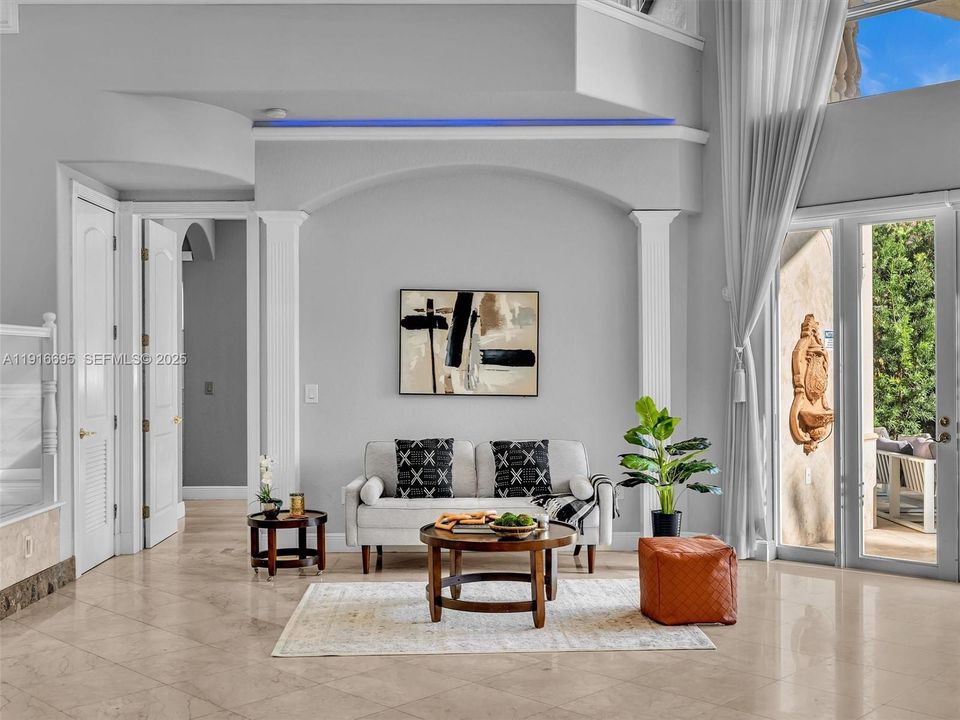 For Rent: $12,595 (5 beds, 4 baths, 4735 Square Feet)