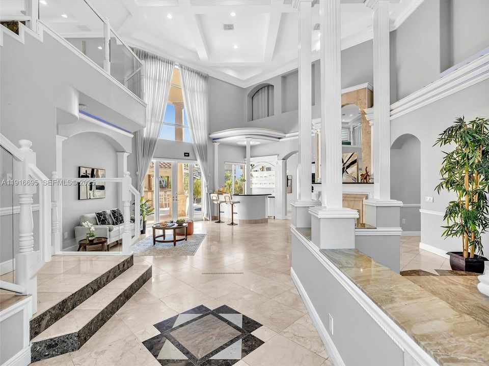 For Rent: $12,595 (5 beds, 4 baths, 4735 Square Feet)