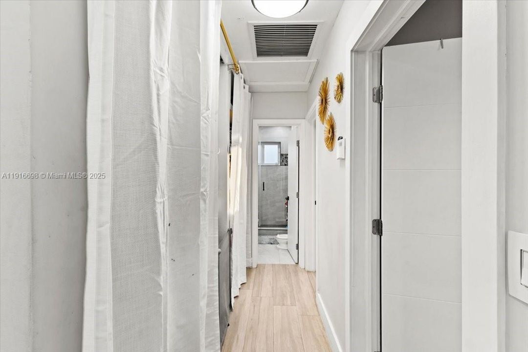 待售: $615,000 (3 贝兹, 1 浴室, 1165 平方英尺)