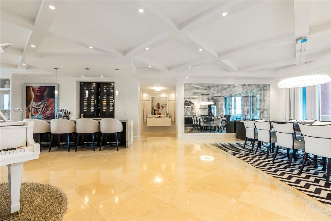 For Sale: $5,195,000 (3 beds, 3 baths, 4738 Square Feet)