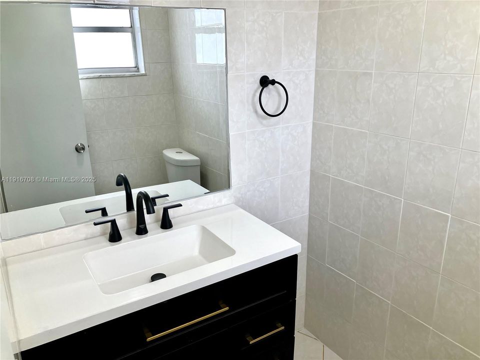 Half bath & Fully Renovated!