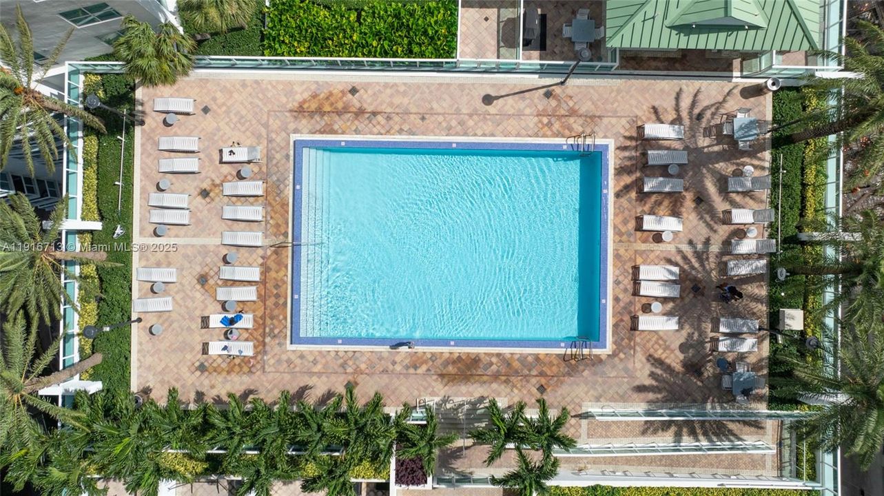 En Venta: $475,000 (1 camas, 1 baños, 1058 Pies cuadrados)