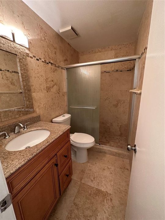 For Rent: $2,195 (2 beds, 1 baths, 11536 Square Feet)